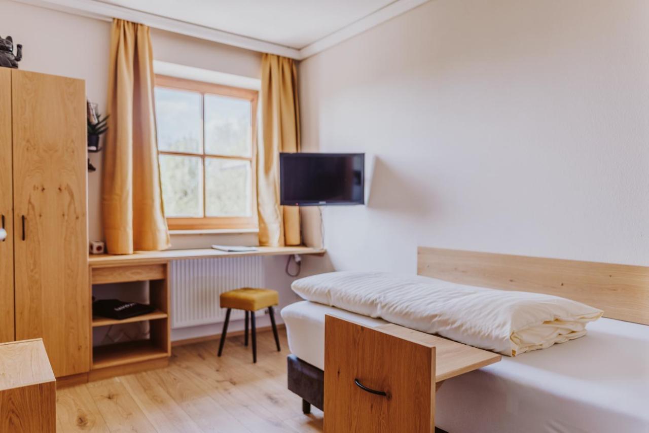 Landhotel Gschirnwirt Eugendorf Exteriér fotografie