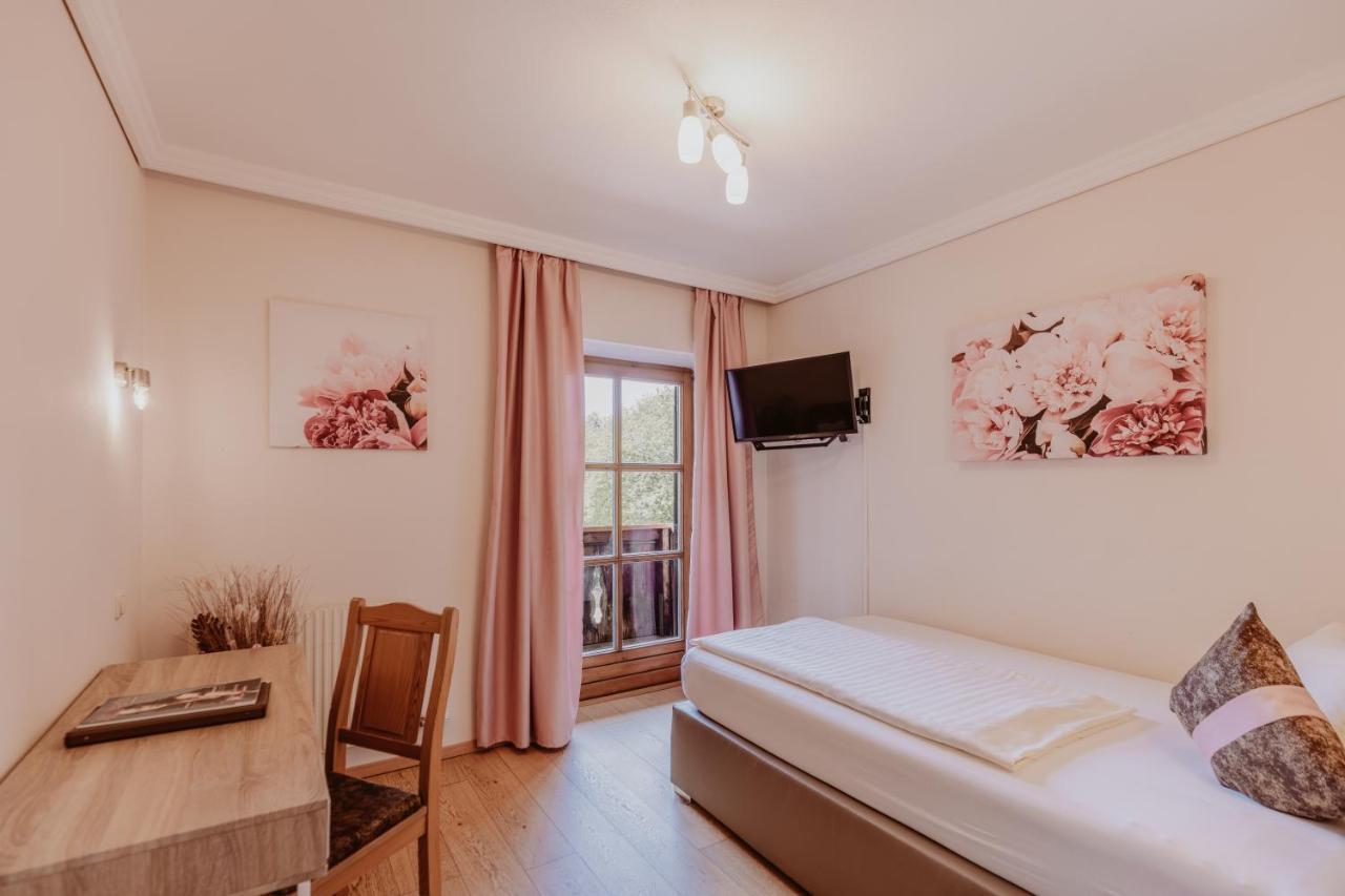 Landhotel Gschirnwirt Eugendorf Exteriér fotografie