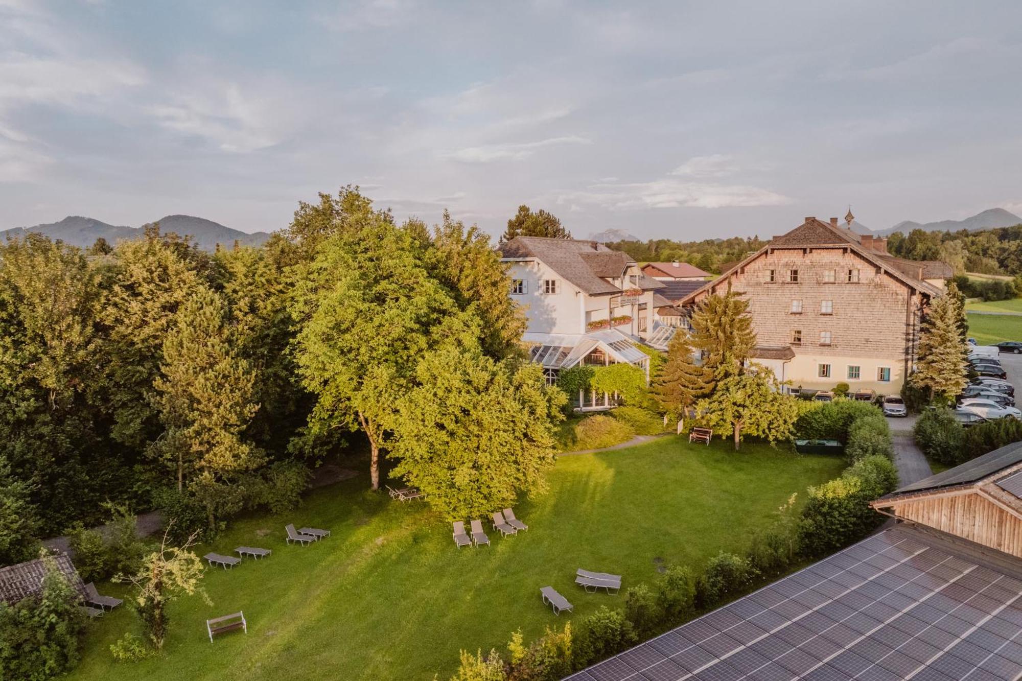 Landhotel Gschirnwirt Eugendorf Exteriér fotografie