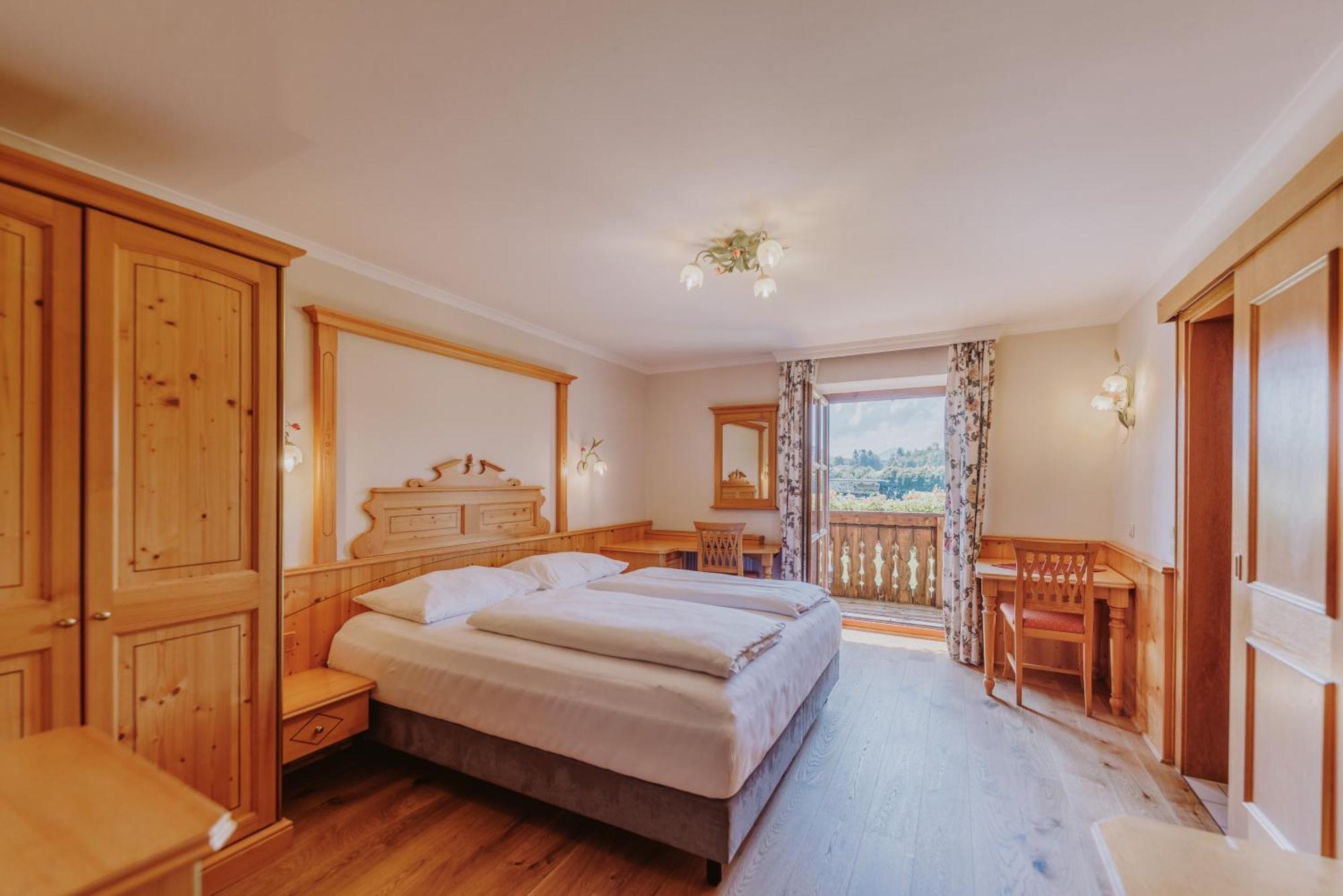 Landhotel Gschirnwirt Eugendorf Exteriér fotografie